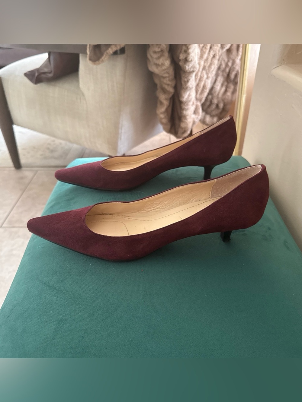 Calvin Klein Women's Burgundy Maroon Pointed-Toe Kitten Heel Pumps